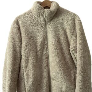 Uniqlo Cream Sherpa Fleece